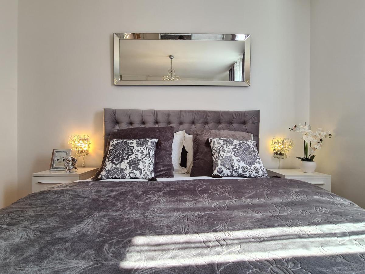 Luxurious Apartment Majda, 2 Bathrooms And Free Parking Split Eksteriør bilde